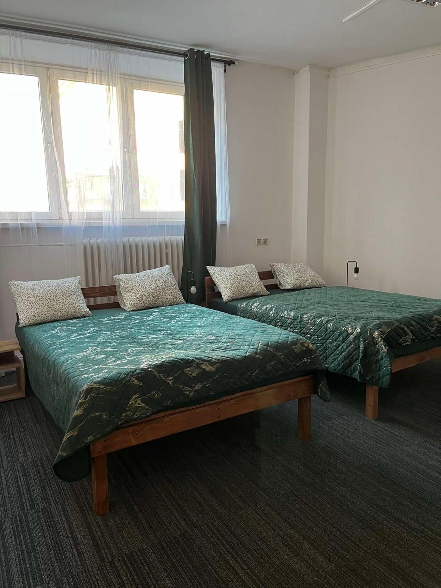 Tom Hostel クラクフ エクステリア 写真