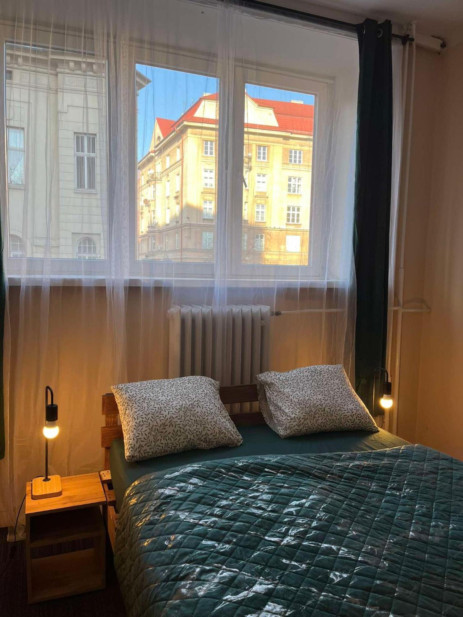 Tom Hostel クラクフ エクステリア 写真