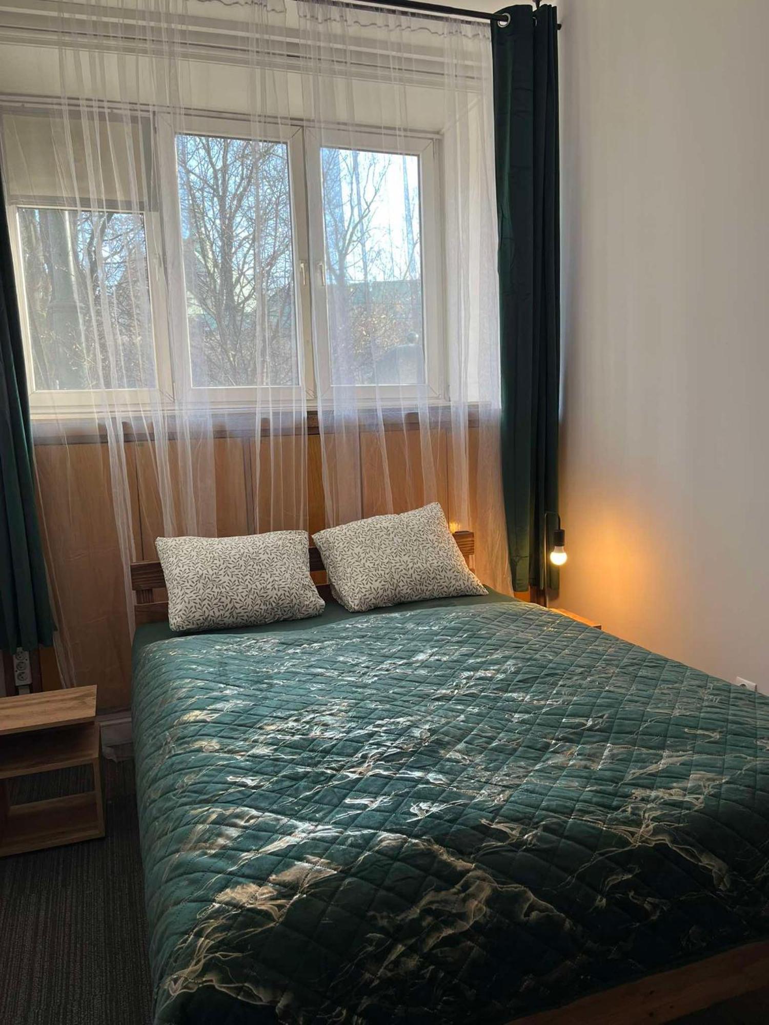 Tom Hostel クラクフ エクステリア 写真