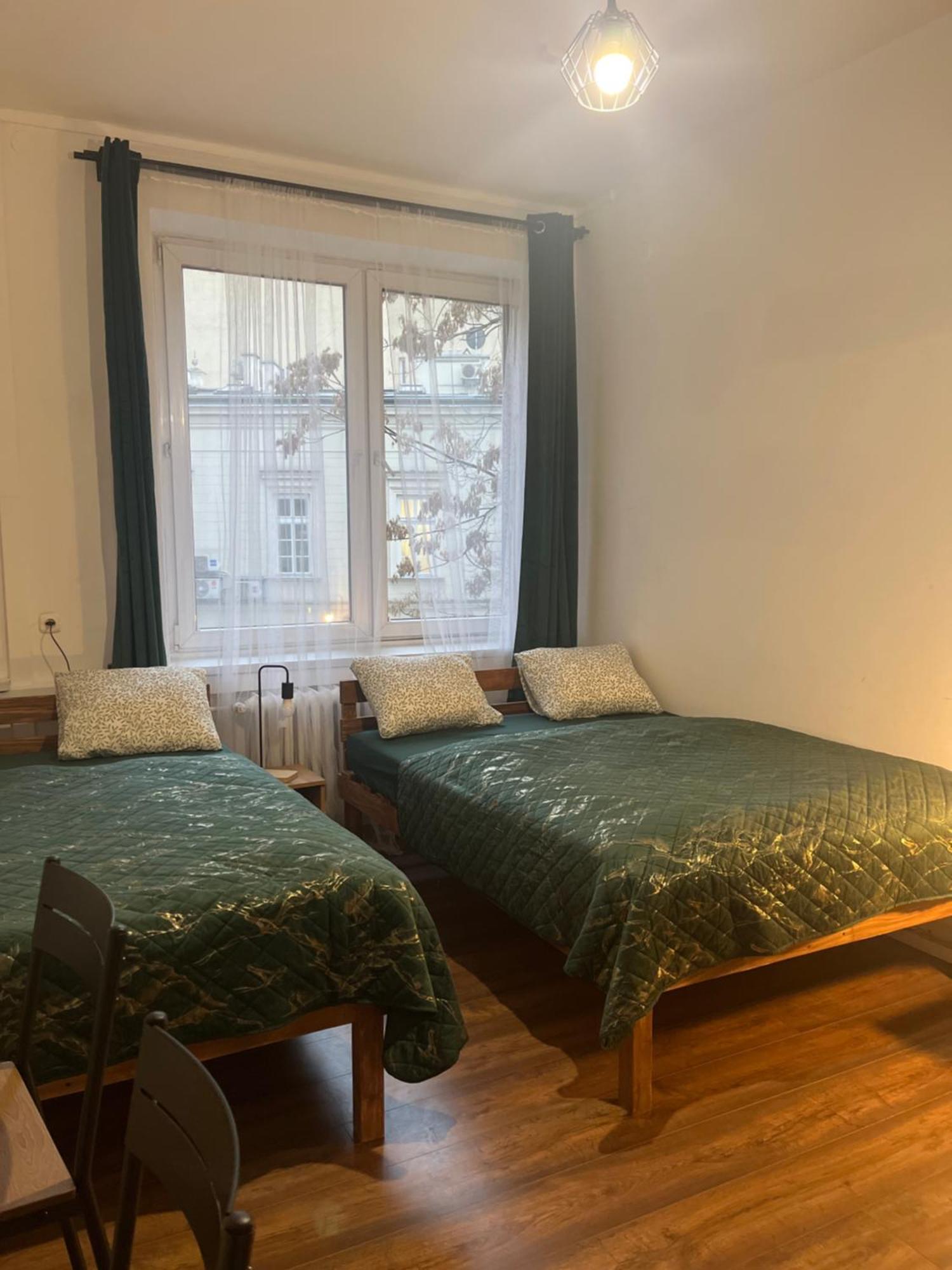 Tom Hostel クラクフ エクステリア 写真