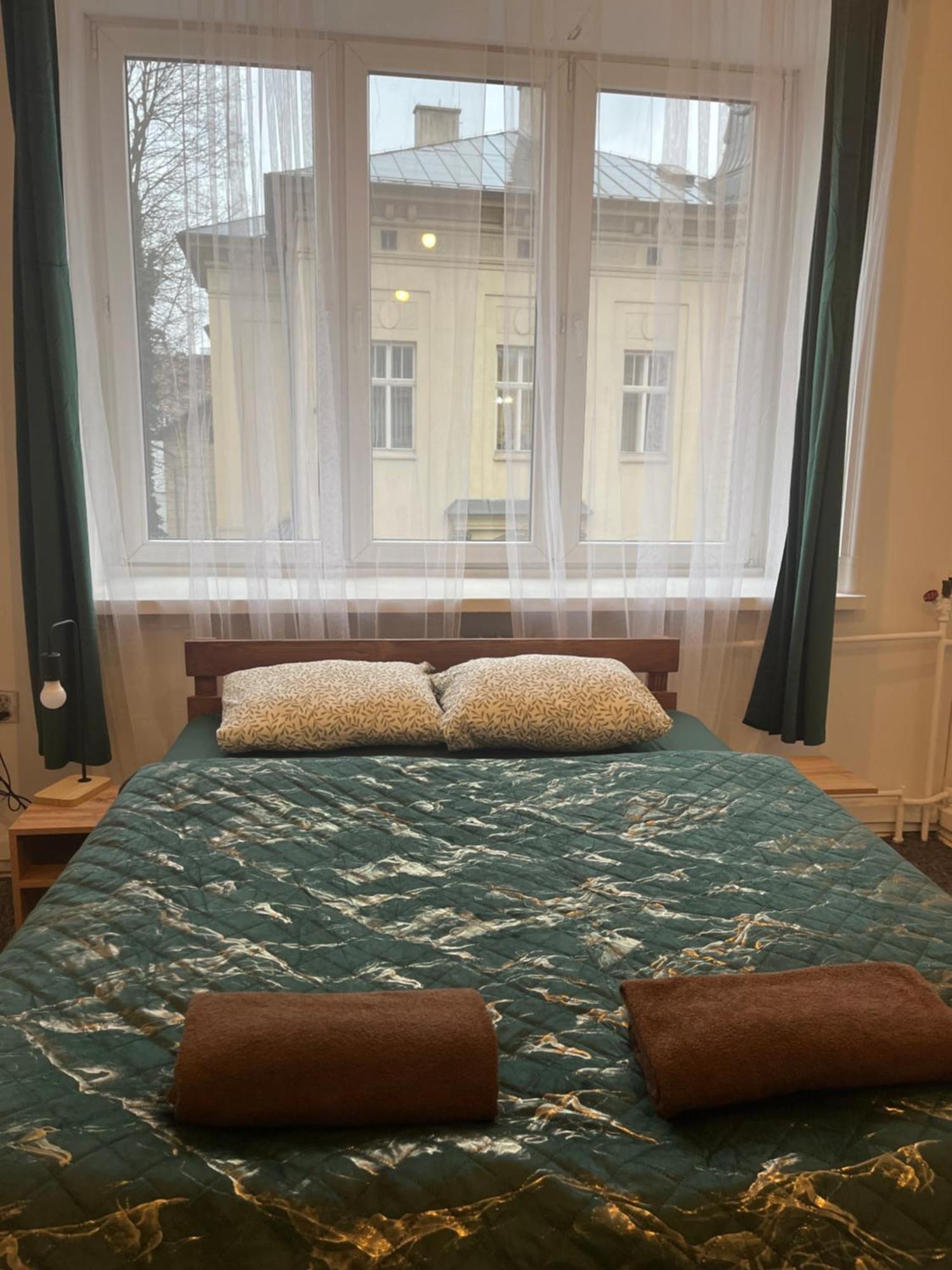 Tom Hostel クラクフ エクステリア 写真