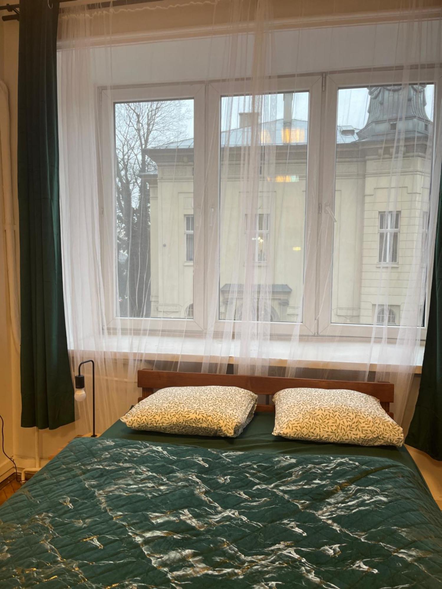 Tom Hostel クラクフ エクステリア 写真