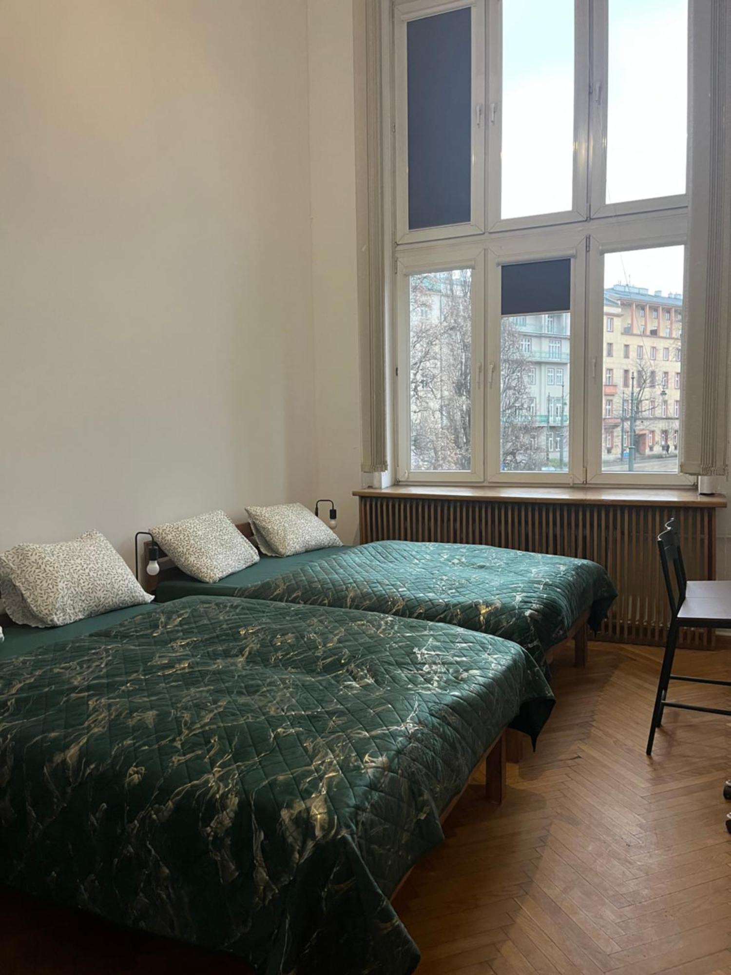 Tom Hostel クラクフ エクステリア 写真